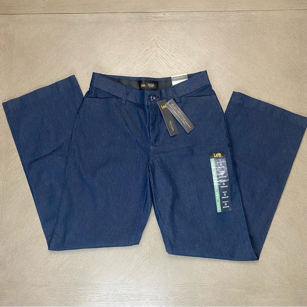 NWT Lee Women’s Flex Motion Regular Fit Mid Rise Indigo Trousers Size 8 Medium